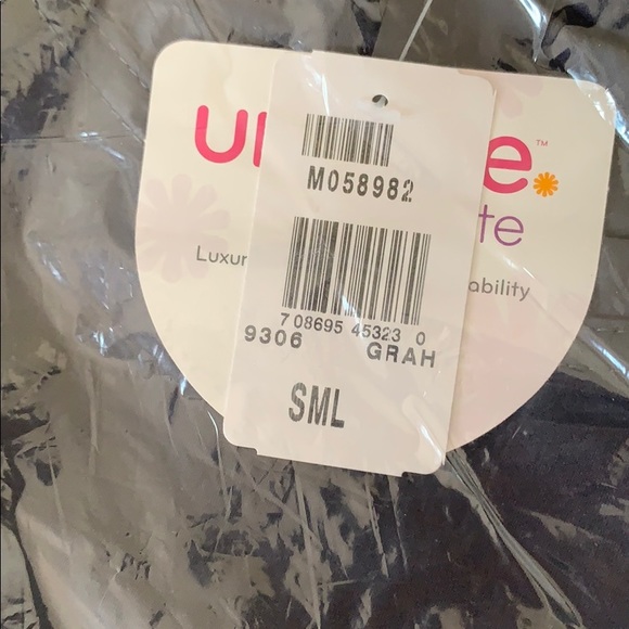 Gray scrub pants - Picture 2 of 3